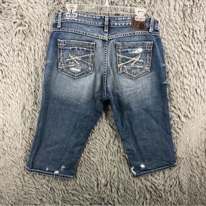BKE Buckle Capris Jeans Womens Size 30 Sabrina Denim Distressed Blue